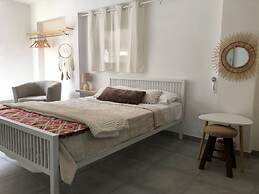 Katsikantaris Homes