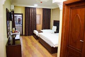 Hotel Prestige