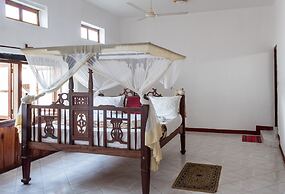Mrusi House