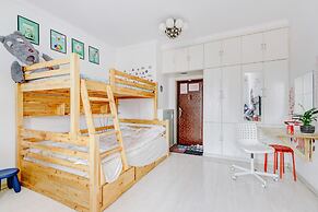 Shark Apartment
