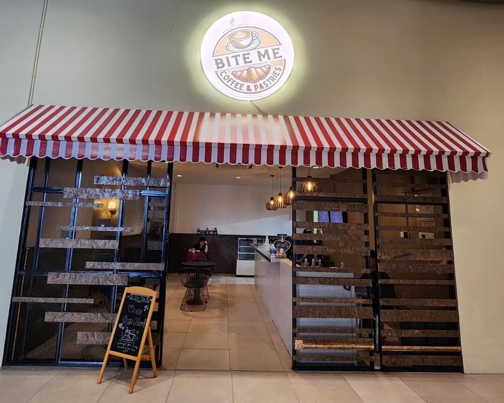 Regatta Stay Kozi Square Kuching