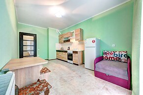 Apartment Voskresenska 18