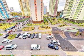Apartment Voskresenska 18
