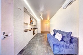 Apartment Voskresenska 18