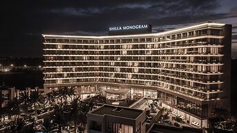 Shilla Monogram Danang