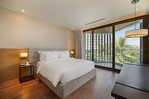 Shilla Monogram Danang