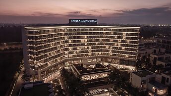 Shilla Monogram Danang