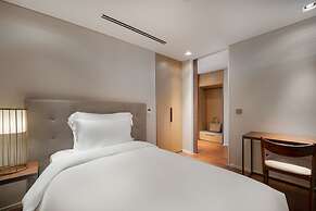 Shilla Monogram Danang