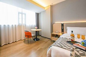Rezen Proyal Hotel