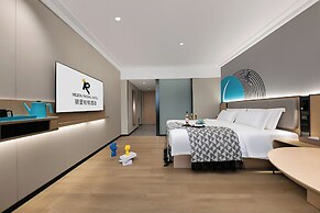 Rezen Proyal Hotel