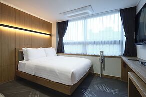 S Stay Hotel