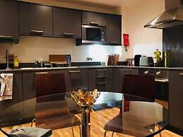 2bed 2bath apartment in kings cross