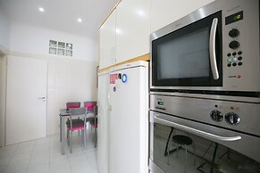 Bhuiyan Family Host