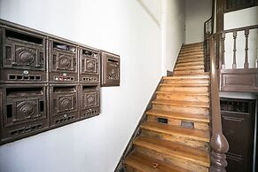 Bhuiyan Family Host
