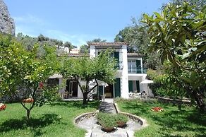 Casa Augusto