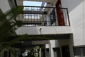 Hotel Casa Blanca