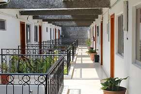 Hotel Casa Blanca