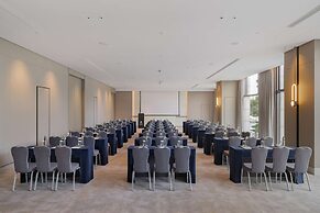 DoubleTree by Hilton Shenzhen Nanshan Hotel & Residences