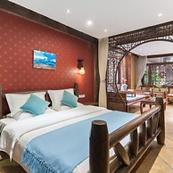 Floral Hotel · He Lu Ju Lijiang