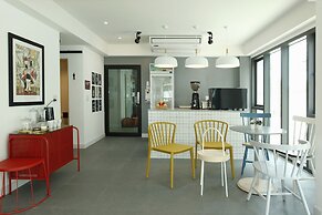 Port Canary Hotel