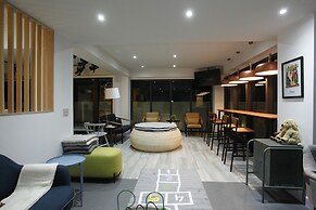 Port Canary Hotel