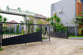OYO 2284 Grand Villa Meninting
