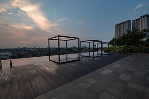OYO 2245 Apartment Grand Kamala Lagoon
