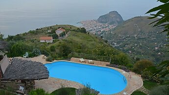 Villa Cipressi
