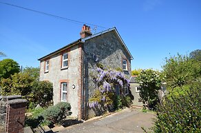 2 Farm Cottages