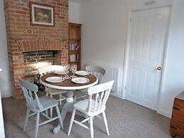 2 Farm Cottages