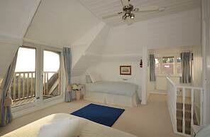 Mole Cottage
