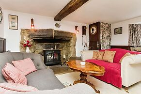 Ye Olde Cottage