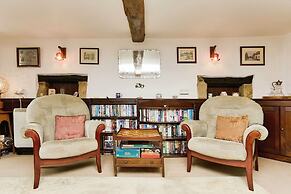Ye Olde Cottage