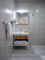 Acar Hotel