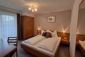 Spacious Holiday Home in Goldegg near Ski Area