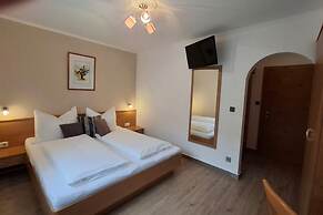 Spacious Holiday Home in Goldegg near Ski Area