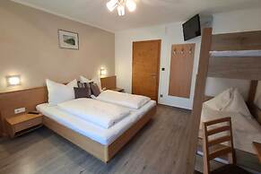 Spacious Holiday Home in Goldegg near Ski Area