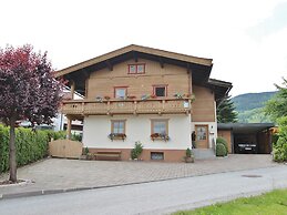 Apartment Walchen Near Ski Slopes