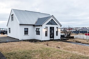 House B16