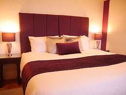 Guestling Hall Hotel