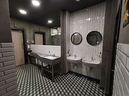 K43 Rooms and Apartments