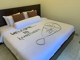 North Edge Inn
