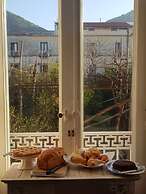 Caluga House