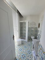 Caluga House