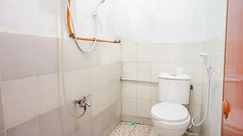 OYO 2369 Cempaka Homestay