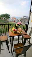 Ocean View Araha 305