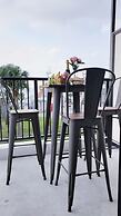 Ocean View Araha 305