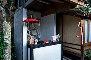 Hotel O Putroyono Homestay