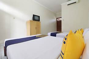 SPOT ON 2426 Hotel Aget Jaya Ii