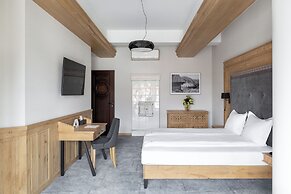Aparthotel Cristina